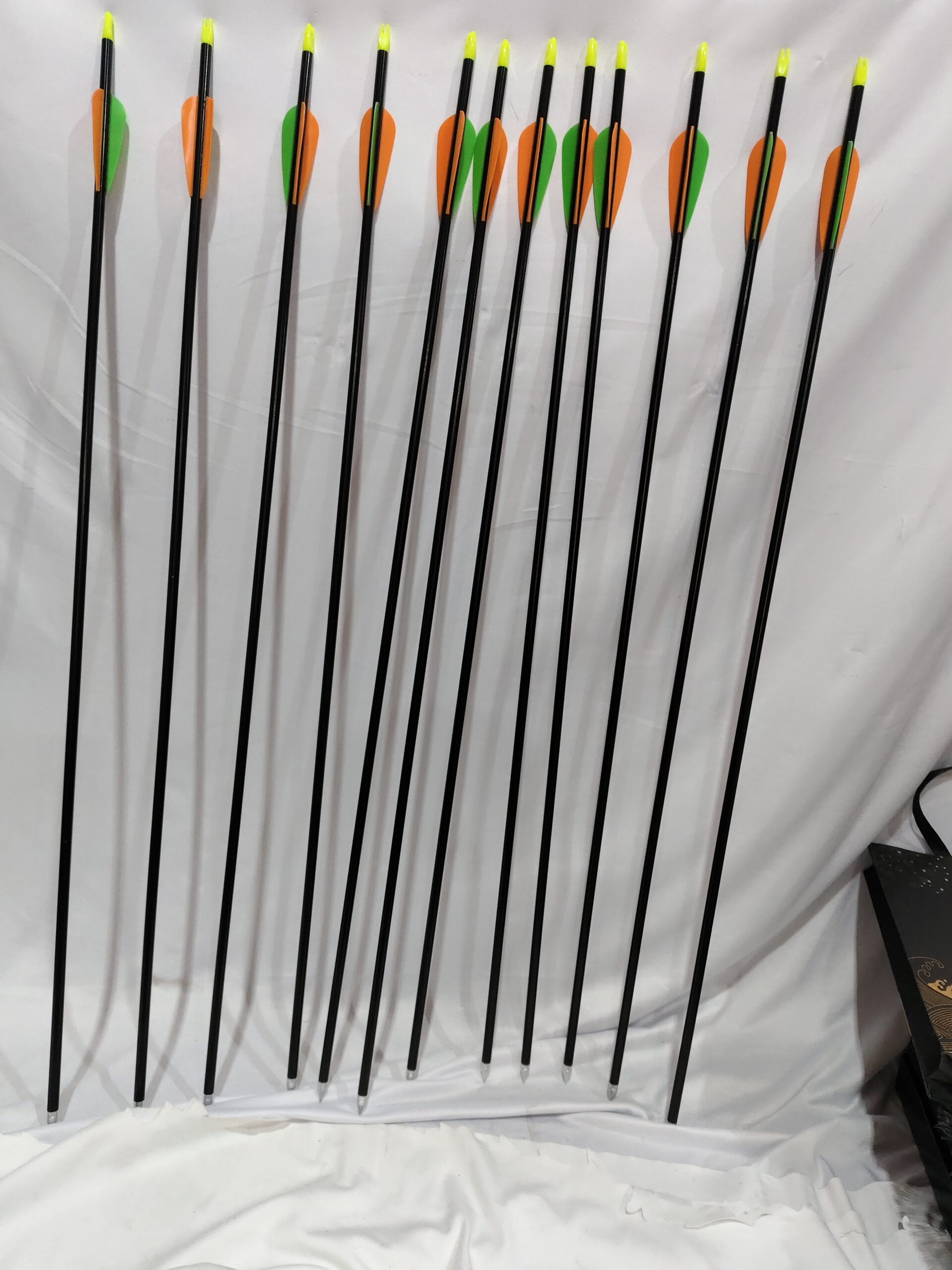 d9d1ee42-0f3a-41f2-b1ae-57865e0b5a41.jpg 8mm Aluminum Arrows - 6 Pack Competition Grade - product image 7 of 10