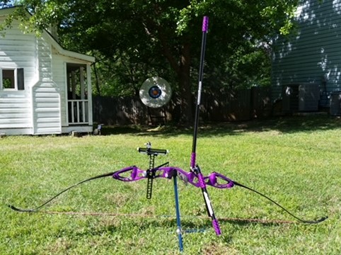 Walk-back tuning test diagram showing arrow impact pattern for recurve bow