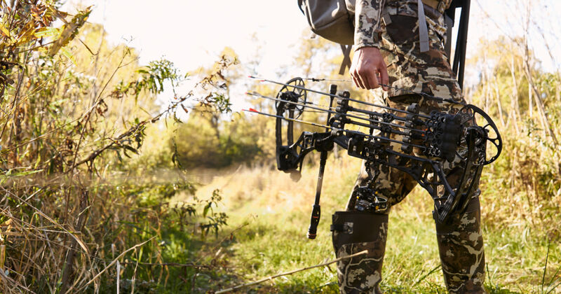 Front of center arrow balance showing FOC measurement concept for hunting arrows