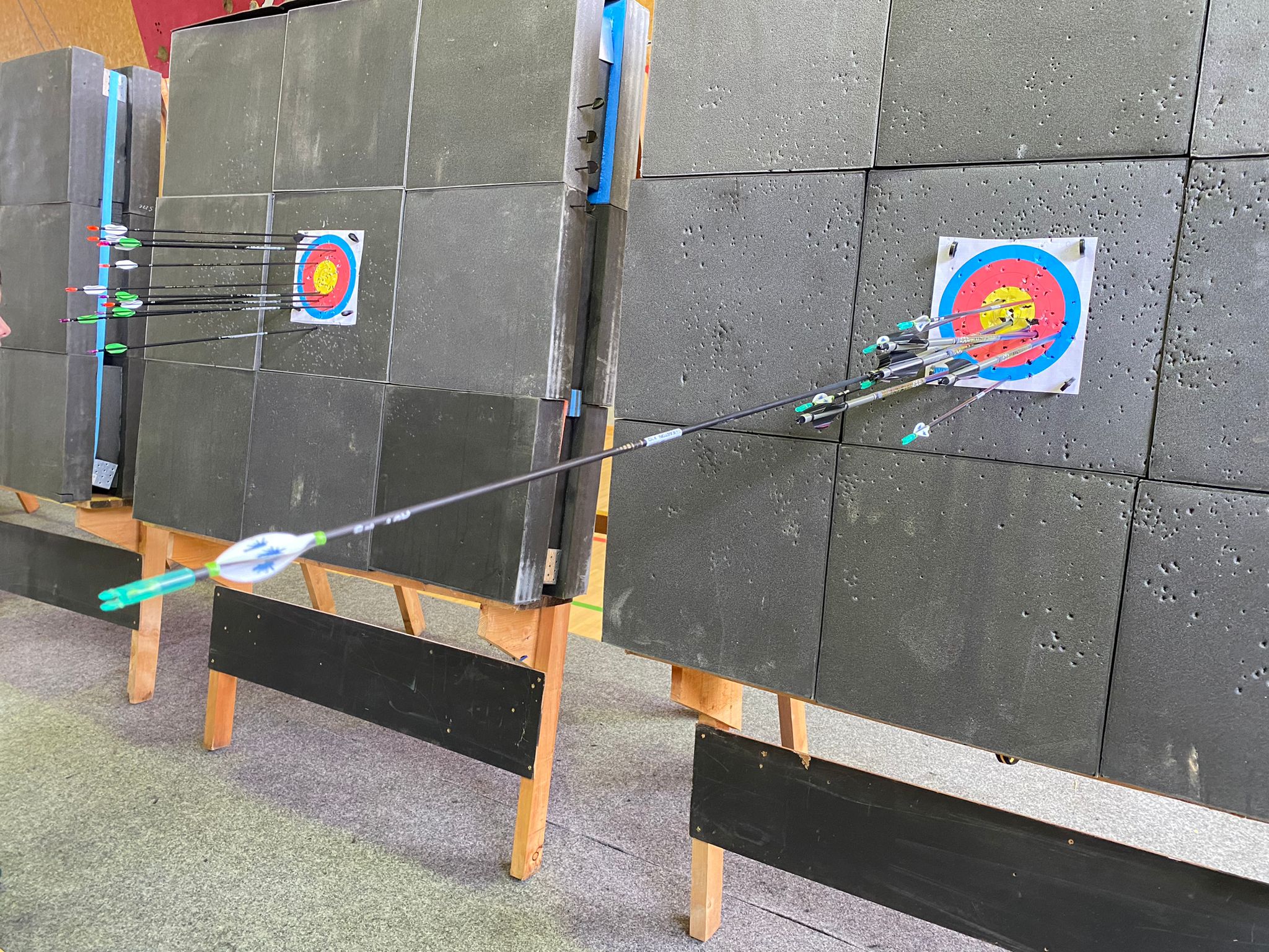Easton X10 X27 aluminum target arrows