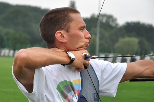 Viktor Ruban anchor point recurve archer