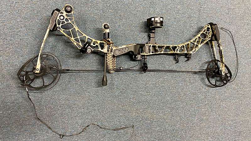 What happens when you dry fire a bow: a compound bow with a snapped string and cable