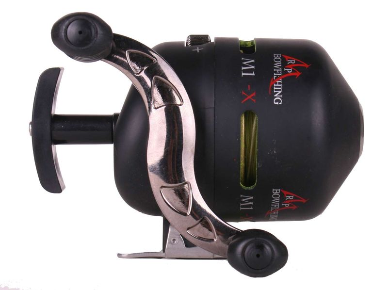 Bowfishing trigger-style reel mounted on bow