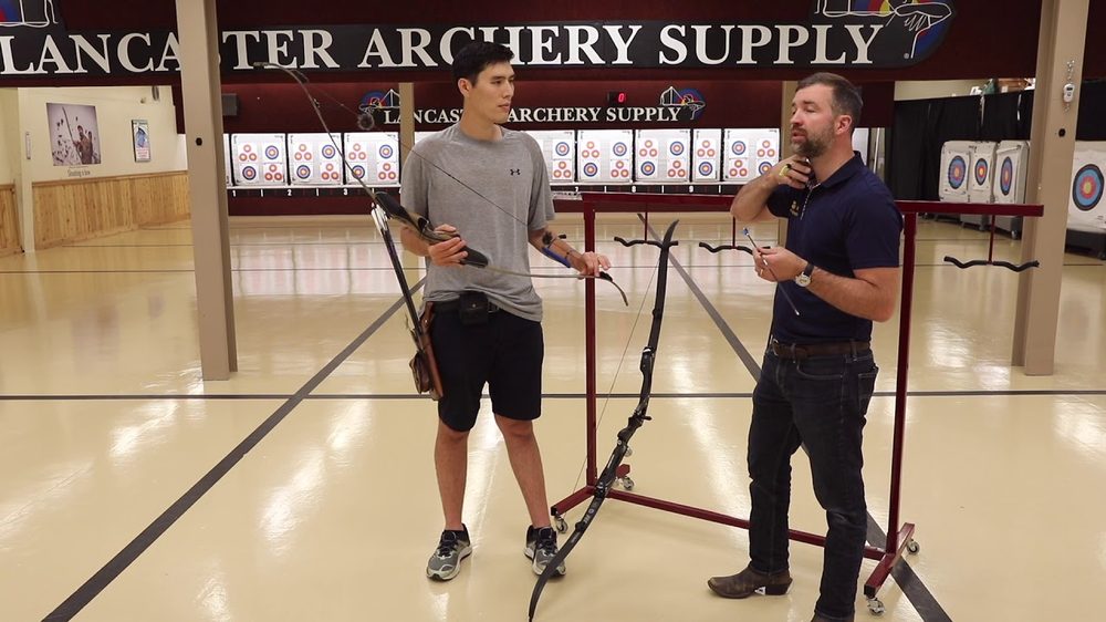 Recurve barebow setup for instinctive shooting without sights