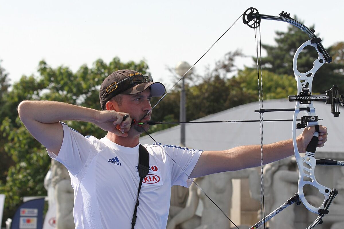 compound bow archery