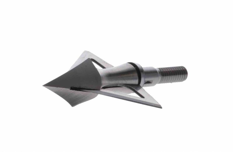 Fixed-blade broadhead mounted on a bowhunting arrow