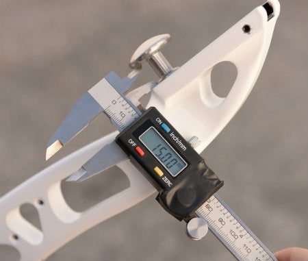 Measuring recurve limb bolt turns to set beginner draw weight