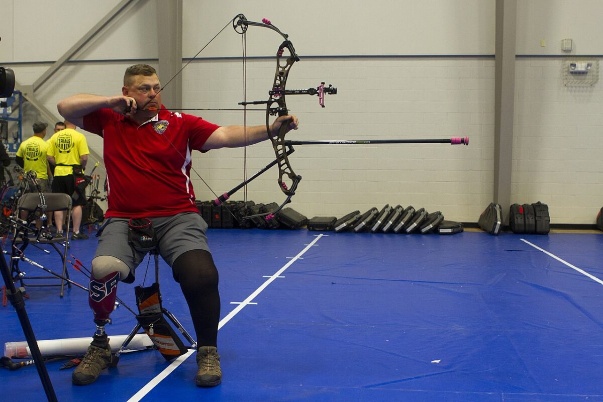 compound bow target practice