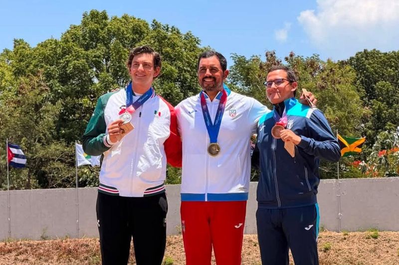 Compound men podium Central American Caribbean Games archery Santo Domingo 2026