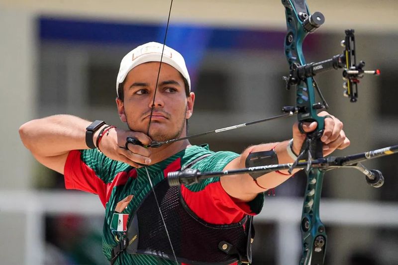Matias Grande Mexico recurve men gold medal Central American Caribbean Games 2026